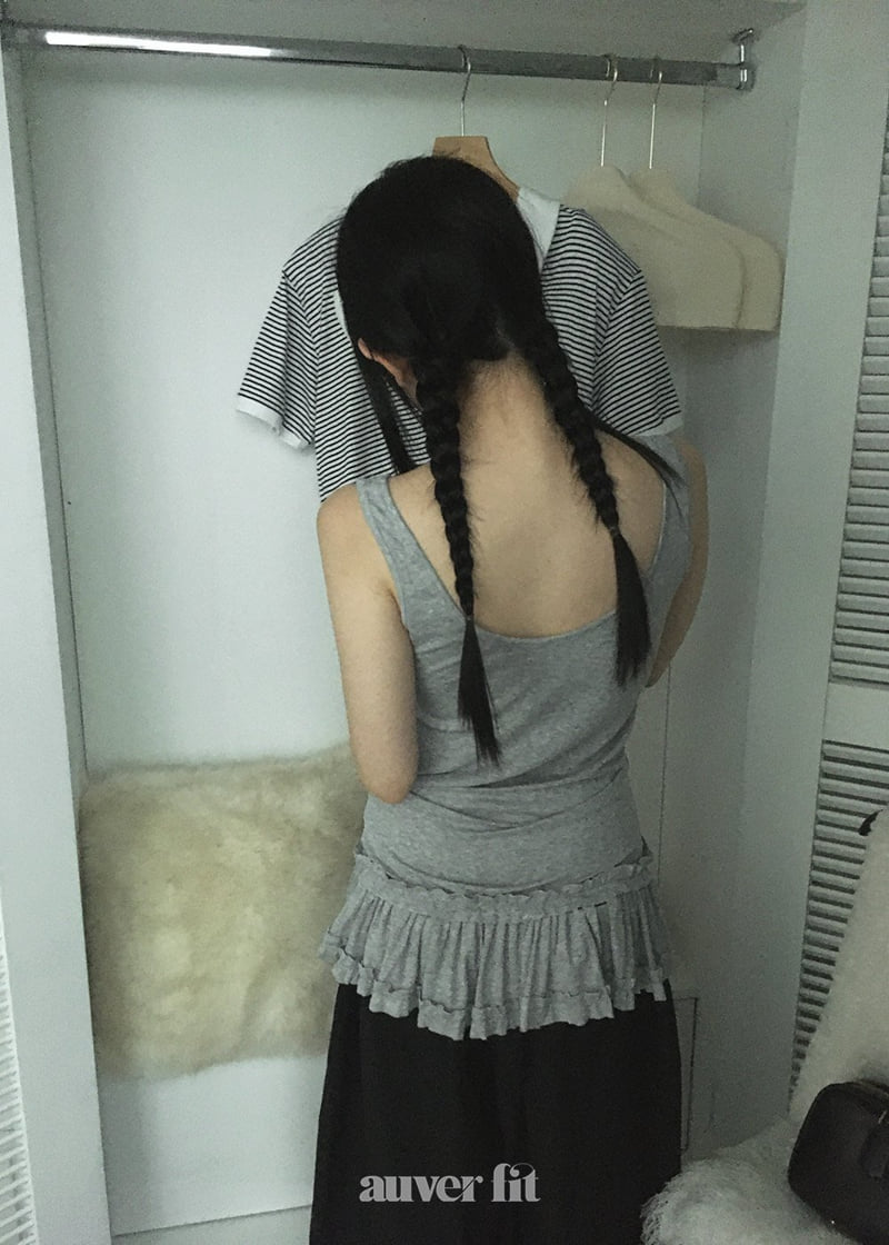 Auver_Fit - Korean Women Fashion - #momslook - Frill Tiered Sleeveless Top - 5