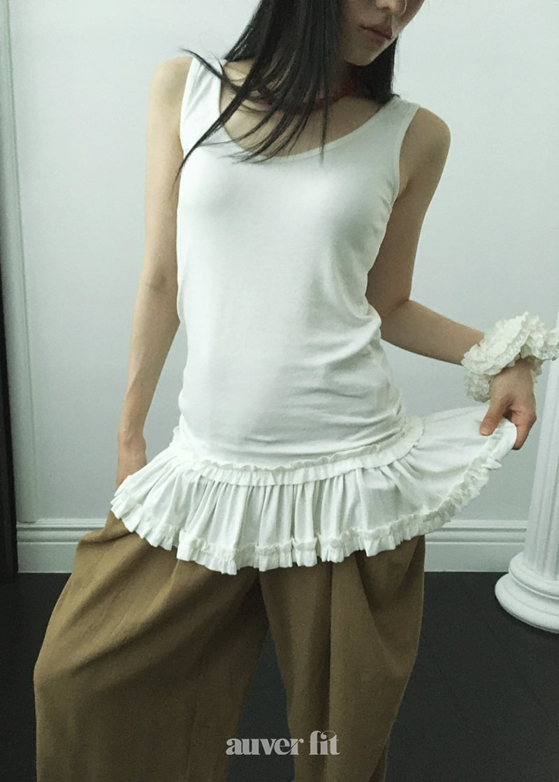 Auver_Fit - Korean Women Fashion - #restrostyle - Frill Tiered Sleeveless Top - 12
