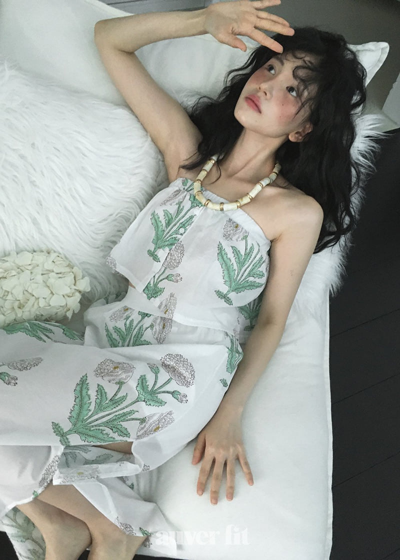 Auver_Fit - Korean Women Fashion - #womensfashion - Hide Tank Top Set - 10
