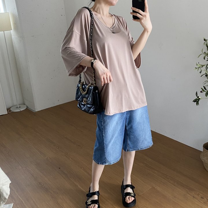 Bignarae - Korean Women Fashion - #momslook - Cool Solid V-neck Tee - 6