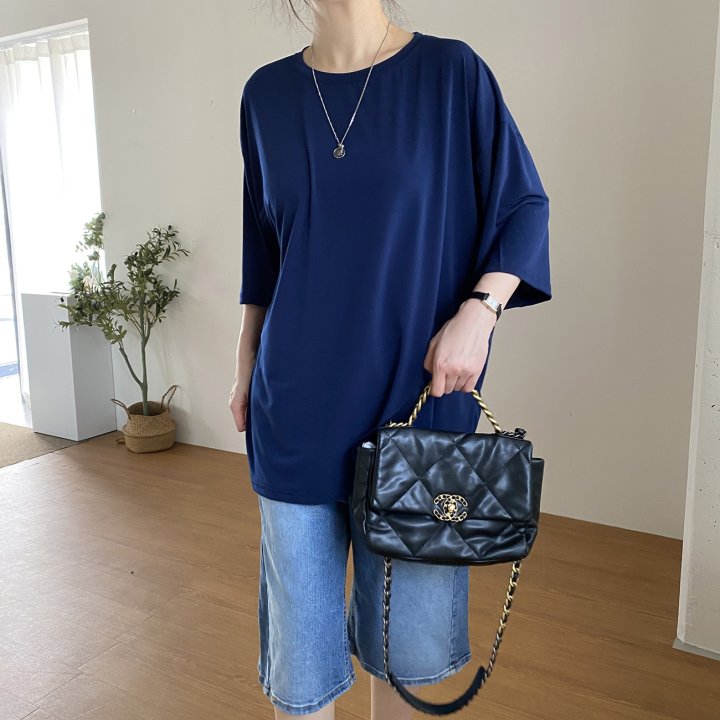 Bignarae - Korean Women Fashion - #momslook - Cool Solid Round Tee - 11
