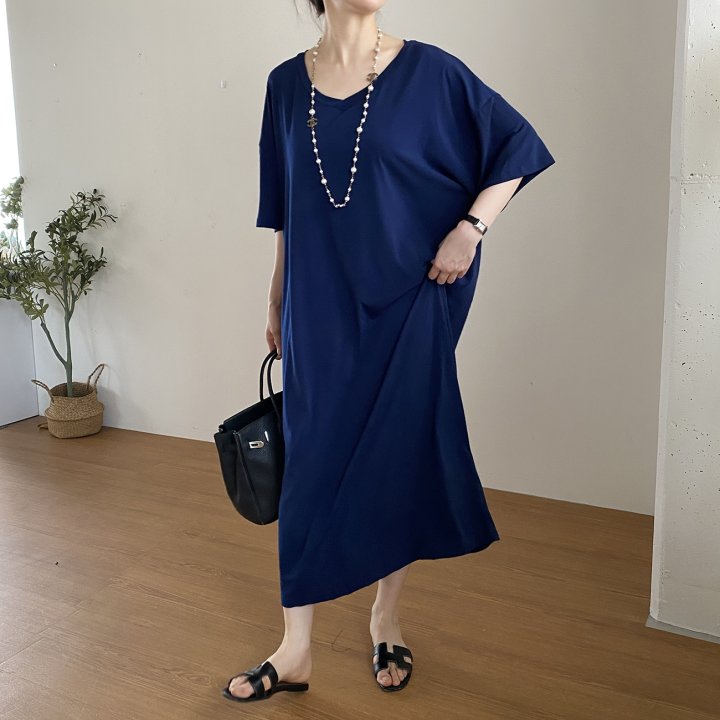 Bignarae - Korean Women Fashion - #momslook - Cool Long V-neck One-piece - 10
