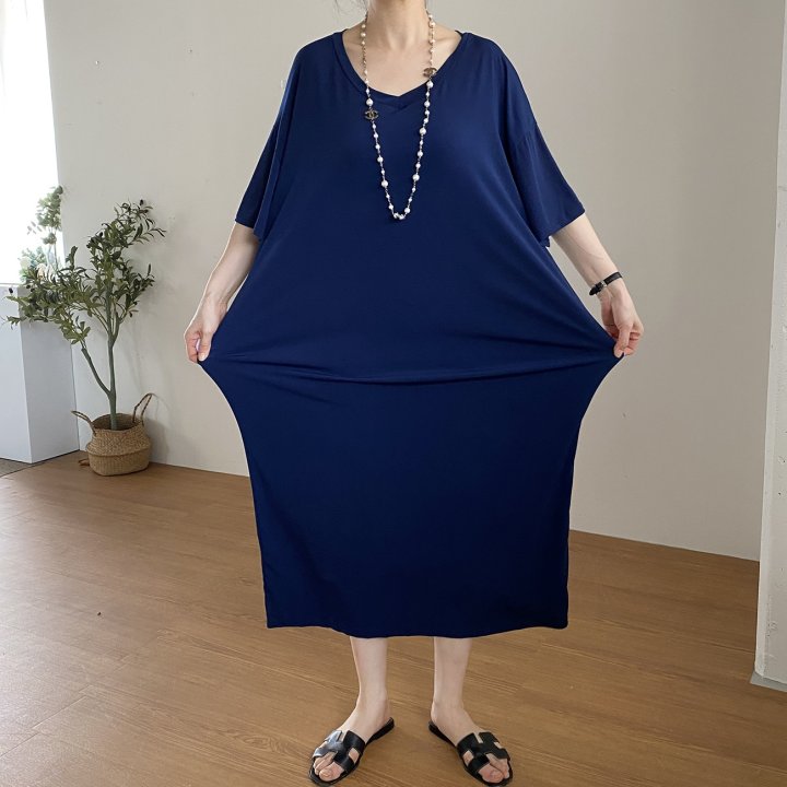 Bignarae - Korean Women Fashion - #momslook - Cool Long V-neck One-piece - 11
