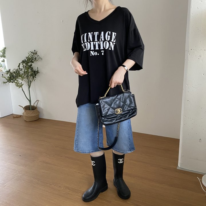 Bignarae - Korean Women Fashion - #pursuepretty - Cool Vintage V-neck Tee - 11