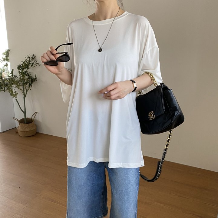 Bignarae - Korean Women Fashion - #womensfashion - Cool Solid Round Tee - 2
