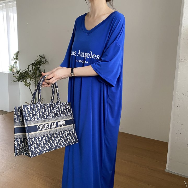 Bignarae - Korean Women Fashion - #momslook - Cool Rose V-neck One-piece - 4