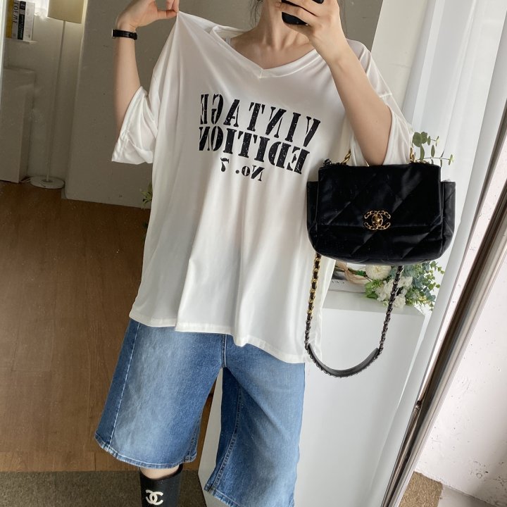 Bignarae - Korean Women Fashion - #womensfashion - Cool Vintage V-neck Tee - 2
