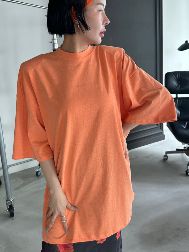 Chavi - Korean Women Fashion - #womensfashion - Perfect Pig Box Tee - 2