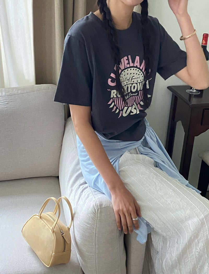 Diana - Korean Women Fashion - #momslook - Locktown Tee - 11