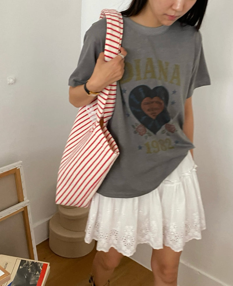 Diana - Korean Women Fashion - #momslook - Diana Tee - 3