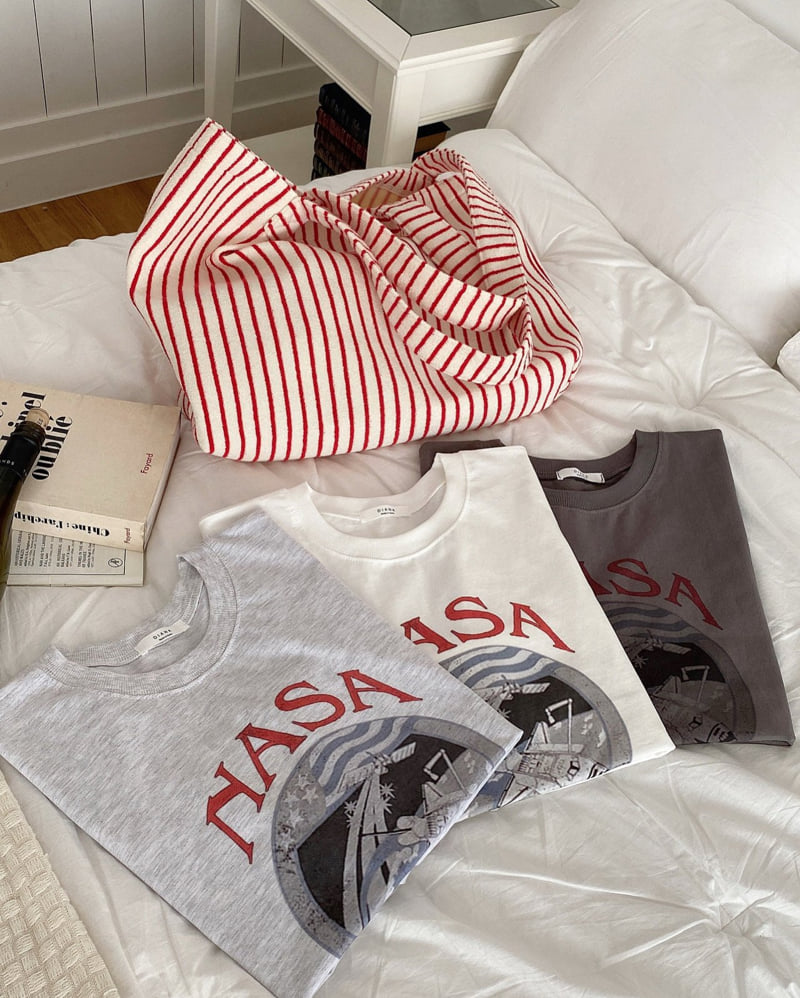 Diana - Korean Women Fashion - #vintageinspired - NASA Tee - 12