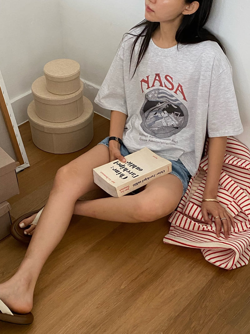 Diana - Korean Women Fashion - #womensfashion - NASA Tee - 3