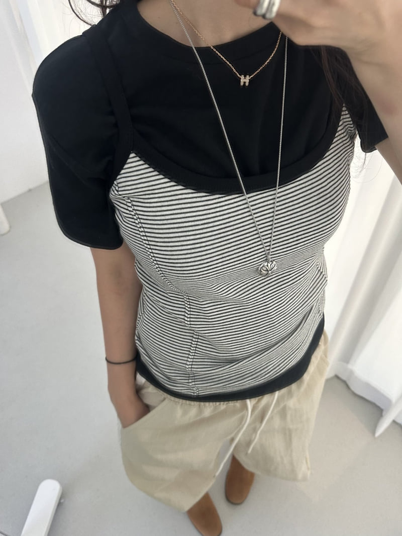 Dress U - Korean Women Fashion - #womensfashion - Dane Cushion Tee - 11