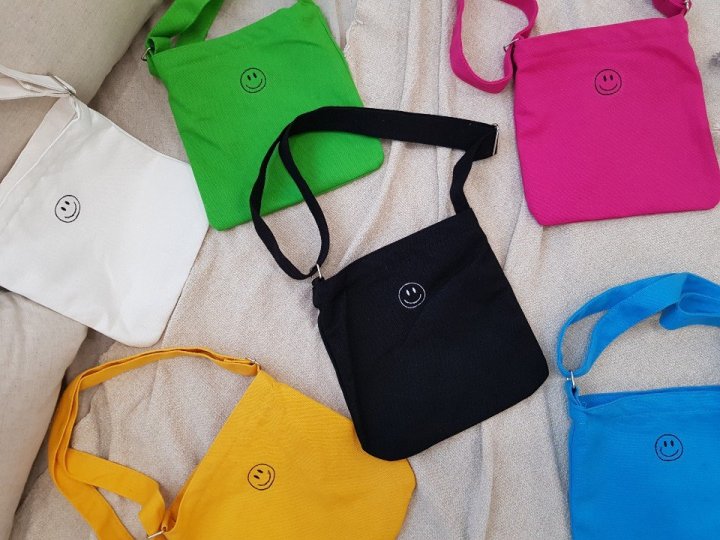 Dudie - Korean Children Fashion - #childofig - Embroidery Smile Cross Bag - 6