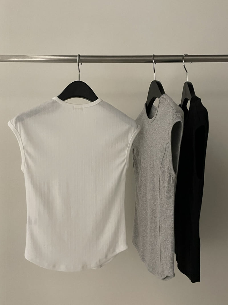 Flatgarden - Korean Women Fashion - #momslook - Momo Cap Sleeve Tee - 10