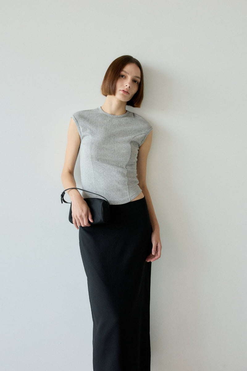 Flatgarden - Korean Women Fashion - #momslook - Momo Cap Sleeve Tee - 2