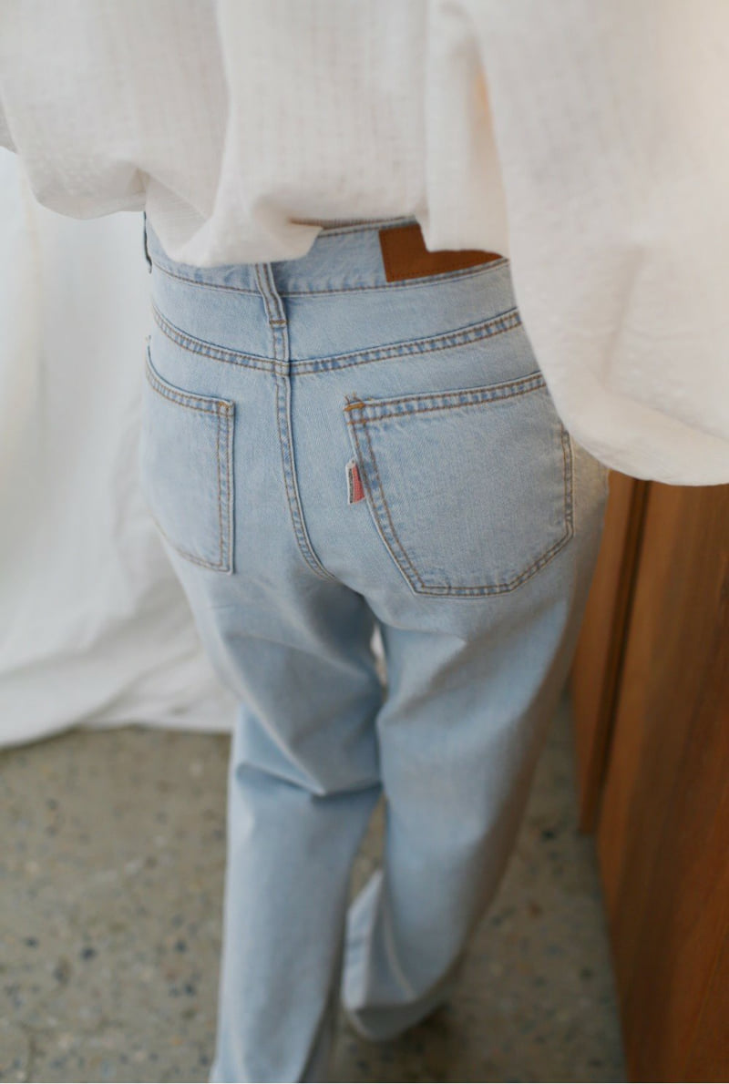 Flatgarden - Korean Women Fashion - #momslook - Con City Jeans - 2