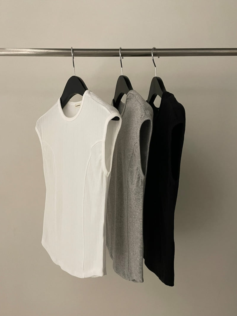 Flatgarden - Korean Women Fashion - #womensfashion - Momo Cap Sleeve Tee - 9