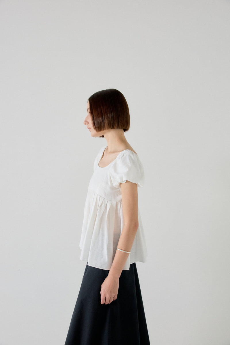 Flatgarden - Korean Women Fashion - #womensfashion - Puff Blouse - 6