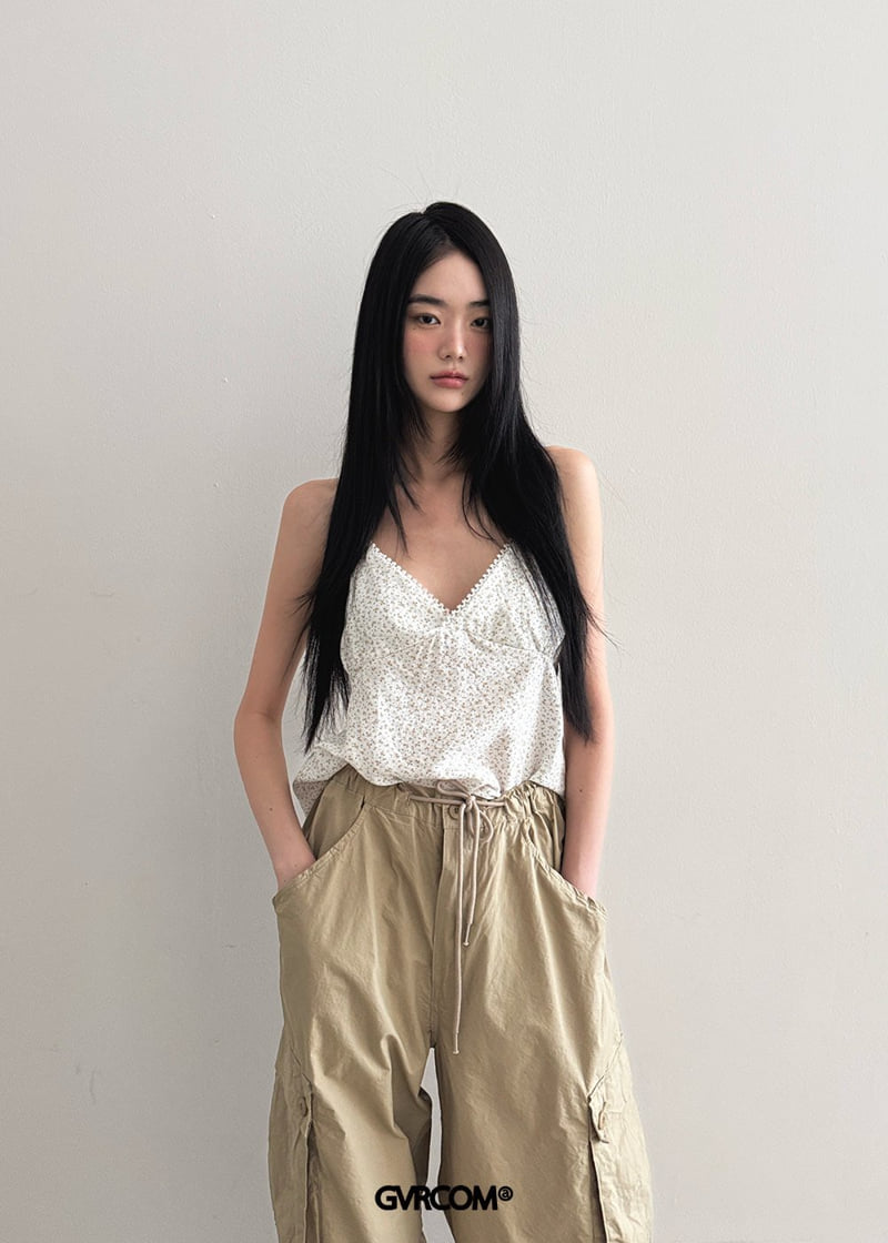Gavara Market - Korean Women Fashion - #momslook - Lynn Flower Sleeveless - 10