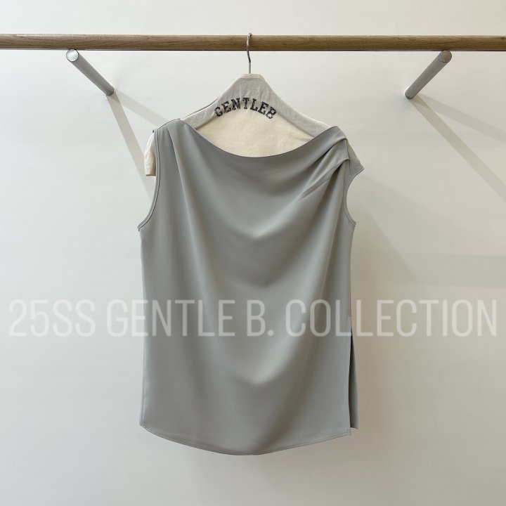 Gentle B - Korean Women Fashion - #momslook - Off Long Blouse - 2