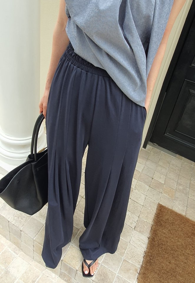 Gentle B - Korean Women Fashion - #momslook - Wrinkle Long Sleeveless - 6