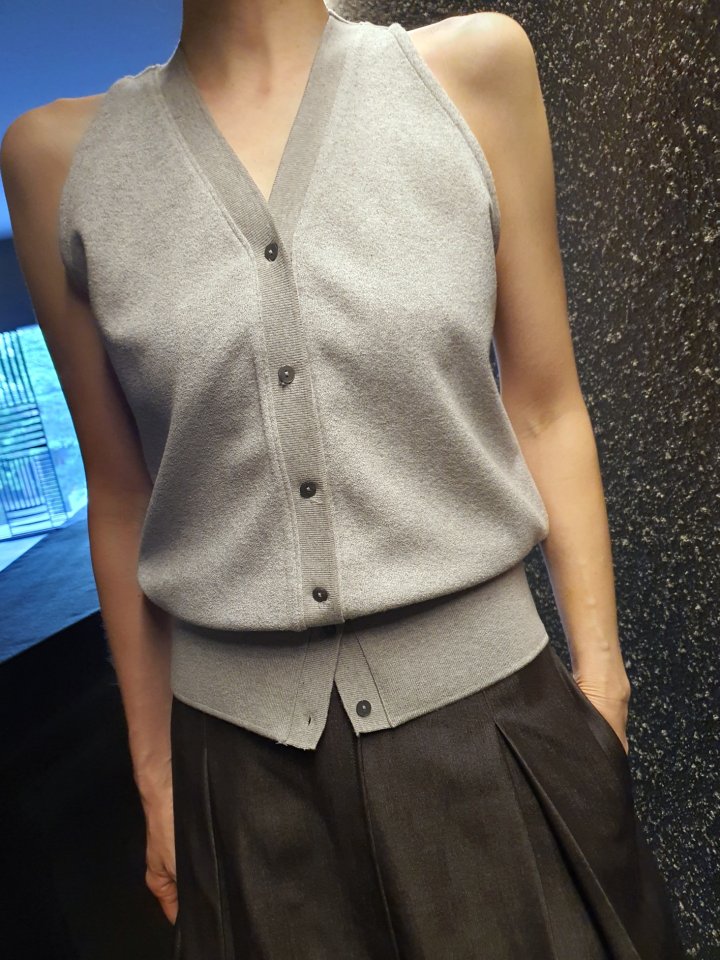 Gentle B - Korean Women Fashion - #womensfashion - Halter Sleeveless Cardigan - 4