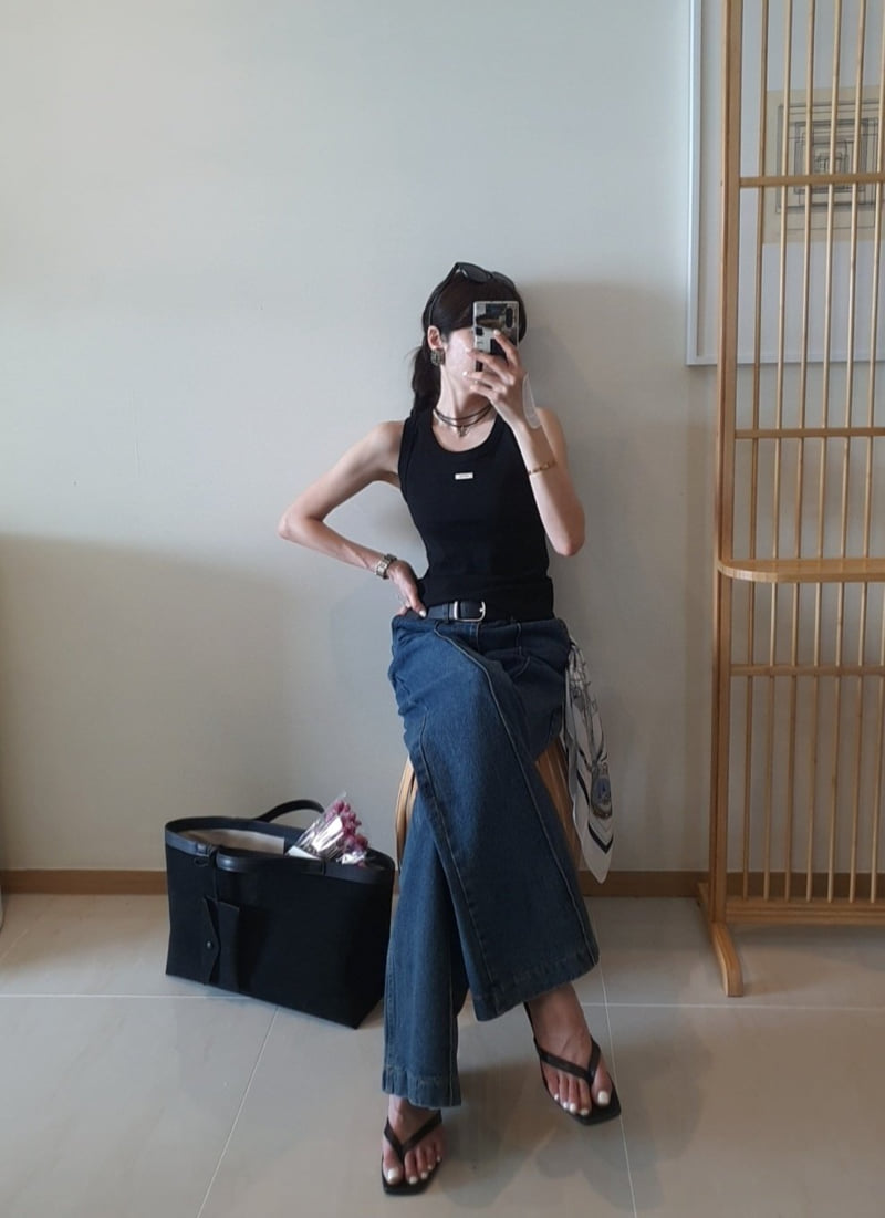 Gentle B - Korean Women Fashion - #momslook - Basic Logo Sleeveless Top - 12