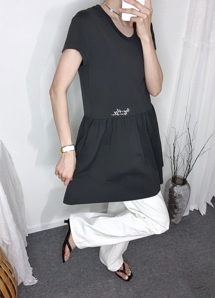 Gentle B - Korean Women Fashion - #restrostyle - Pumping Long Tee - 5