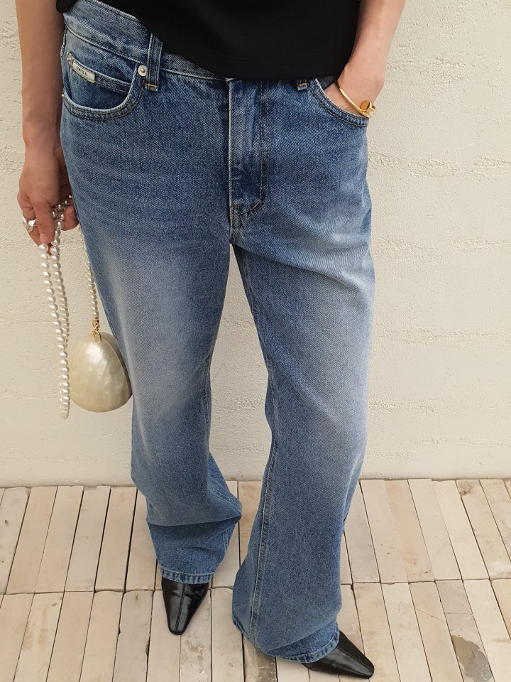 Gentle B - Korean Women Fashion - #romanticstyle - Low-Rise Denim Pants - 2