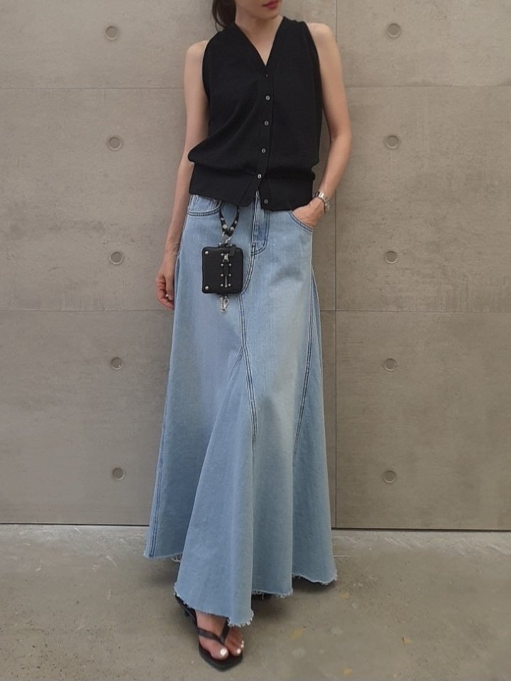 Gentle B - Korean Women Fashion - #shopsmall - Hole Denim Long Skirt