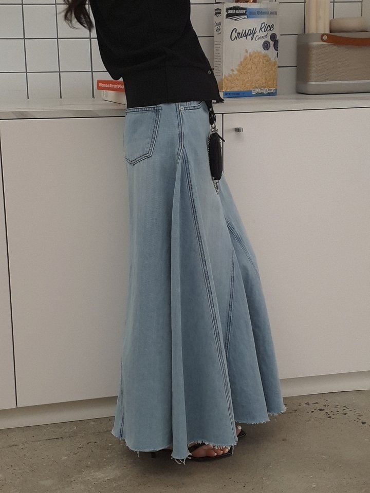 Gentle B - Korean Women Fashion - #thatsdarling - Hole Denim Long Skirt - 2