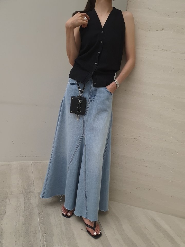 Gentle B - Korean Women Fashion - #vintagekidsstyle - Halter Sleeveless Cardigan - 9