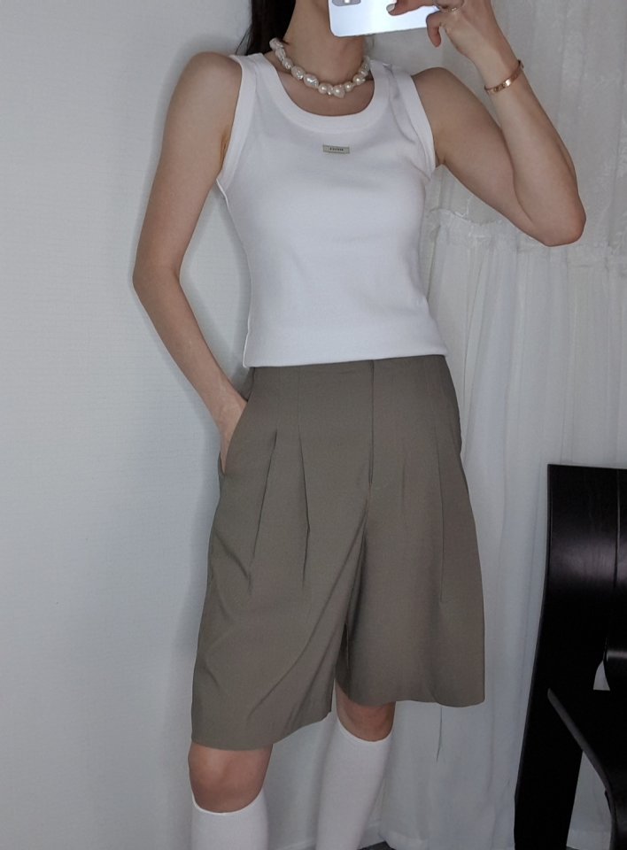 Gentle B - Korean Women Fashion - #vintagekidsstyle - Basic Logo Sleeveless Top - 5