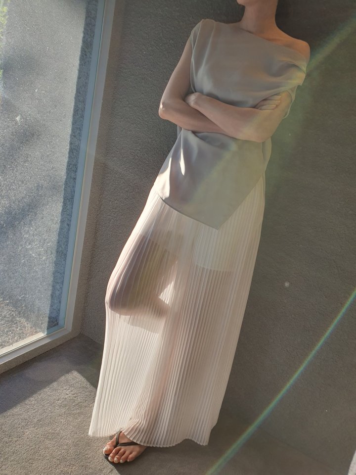 Gentle B - Korean Women Fashion - #womensfashion - Off Long Blouse - 7