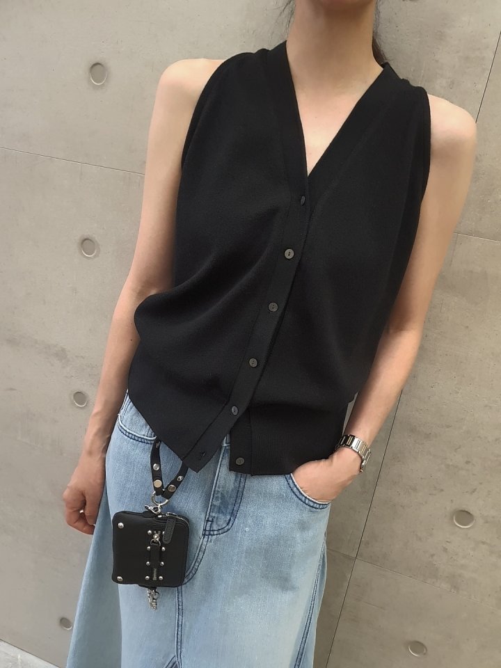 Gentle B - Korean Women Fashion - #womensfashion - Halter Sleeveless Cardigan