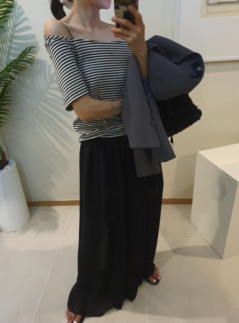 Gentle B - Korean Women Fashion - #womensfashion - Pleated Wide Pants - 12