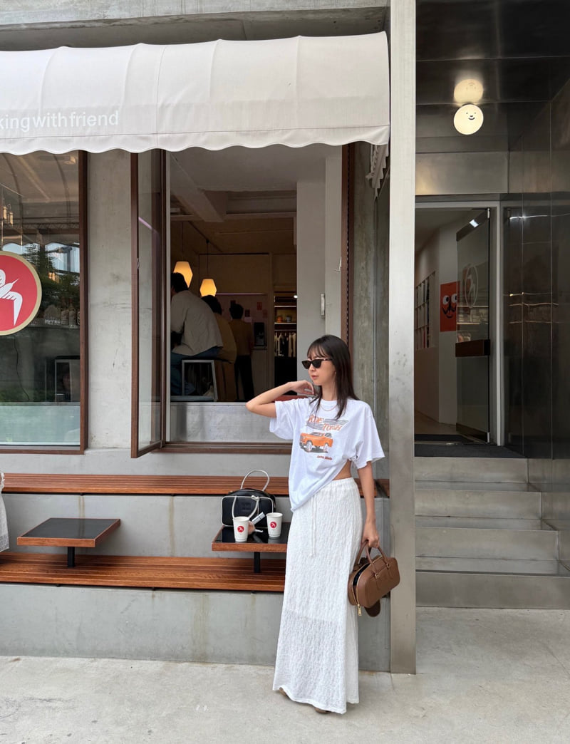Heil - Korean Women Fashion - #momslook - Vintage Tee - 2