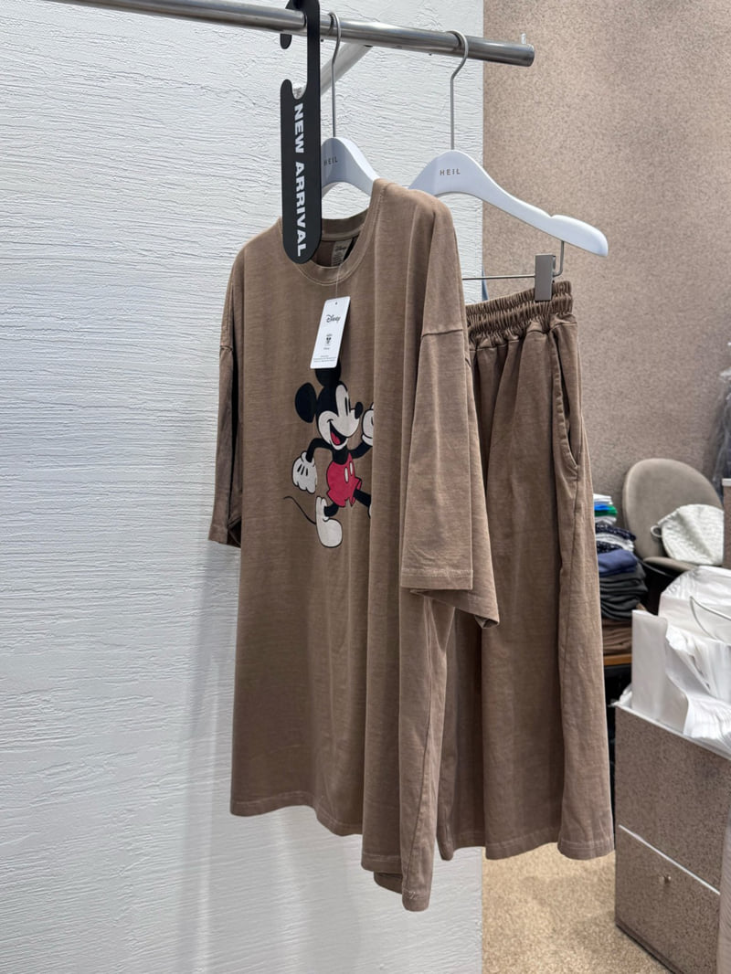 Heil - Korean Women Fashion - #pursuepretty - Pig Single Mickey Tee - 3