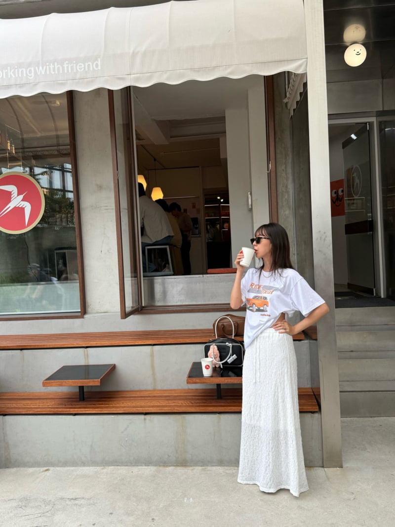 Heil - Korean Women Fashion - #womensfashion - Vintage Tee - 4