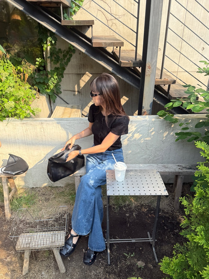 Heil - Korean Women Fashion - #vintageinspired - Rose Denim Pants - 3