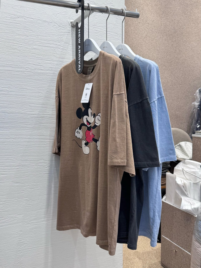 Heil - Korean Women Fashion - #vintagekidsstyle - Pig Single Mickey Tee - 2