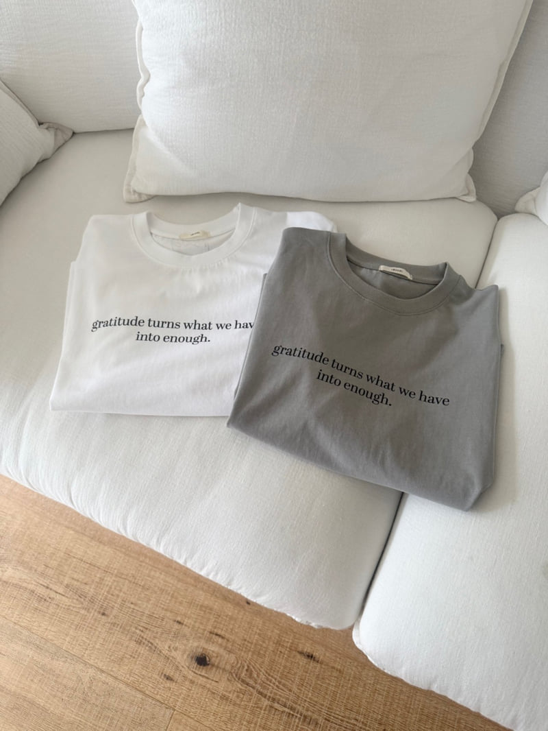 Hiyann - Korean Women Fashion - #momslook - Merci Tee - 8