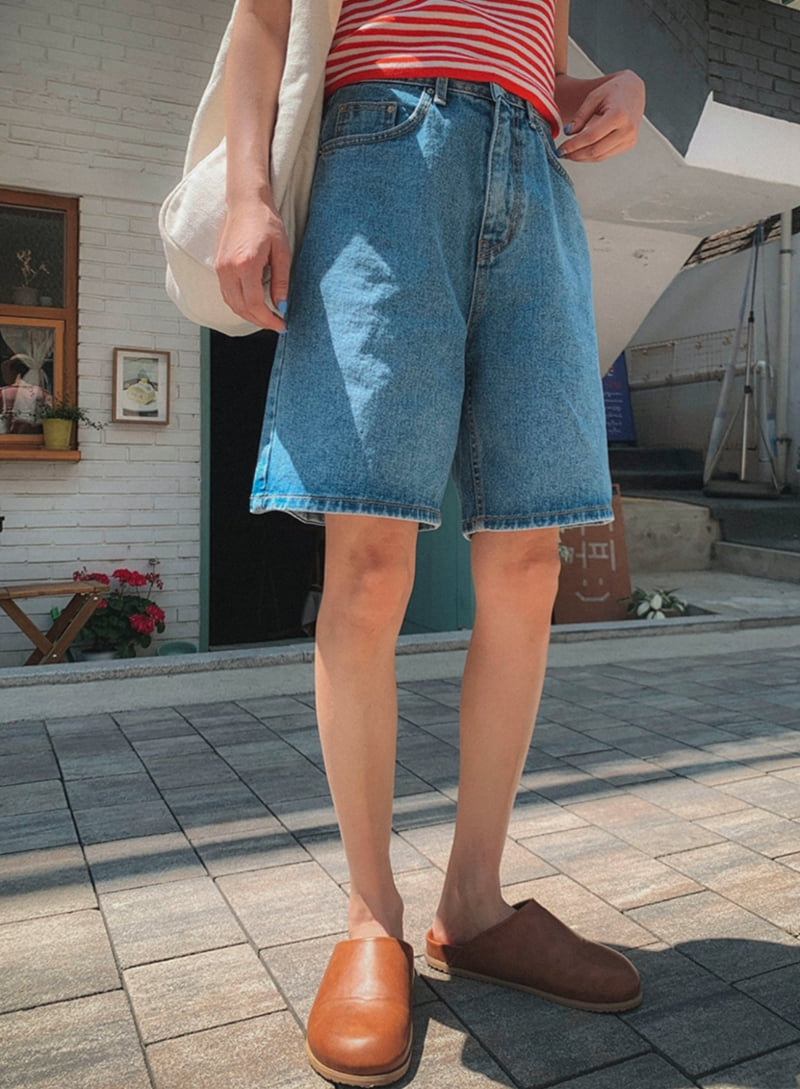 I'm here - Korean Women Fashion - #vintagekidsstyle - Blue Jean Shorts - 4