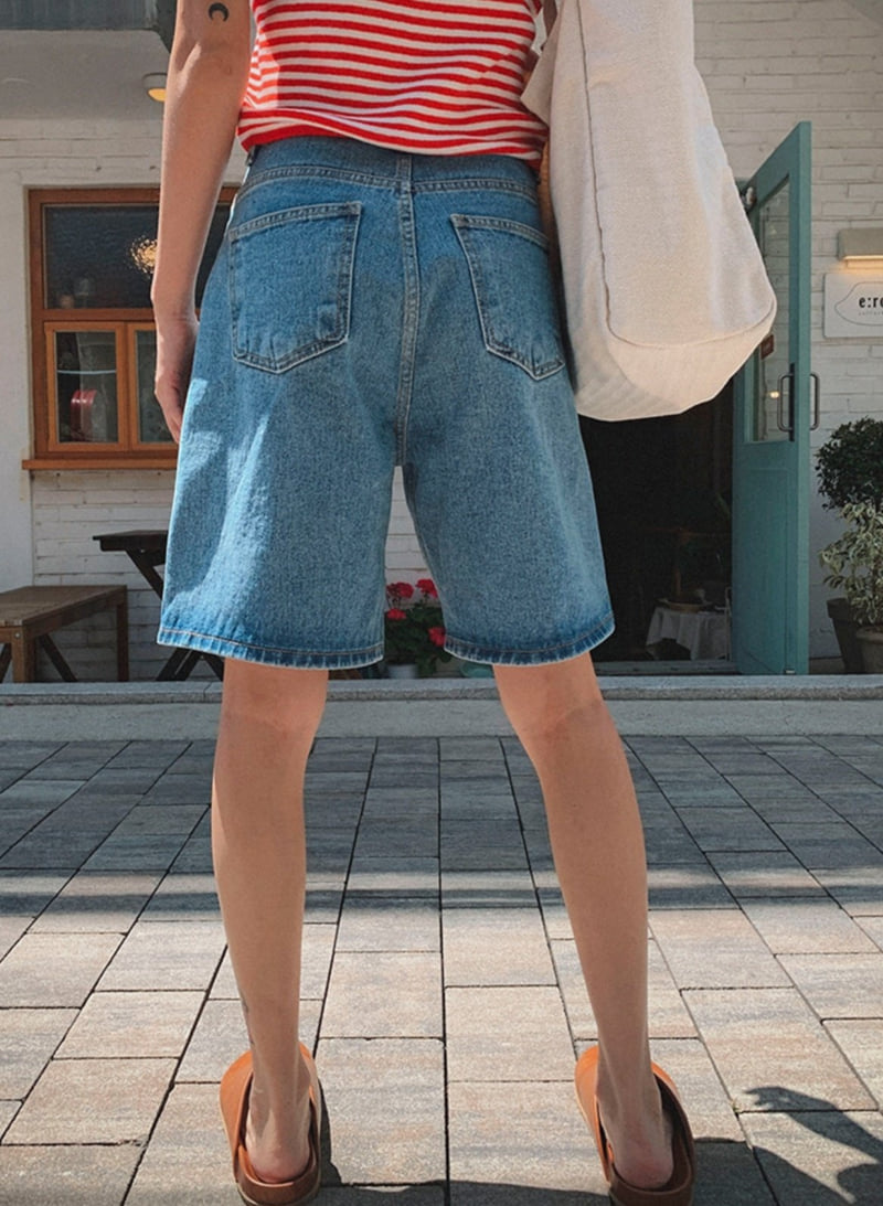 I'm here - Korean Women Fashion - #romanticstyle - Blue Jean Shorts - 6