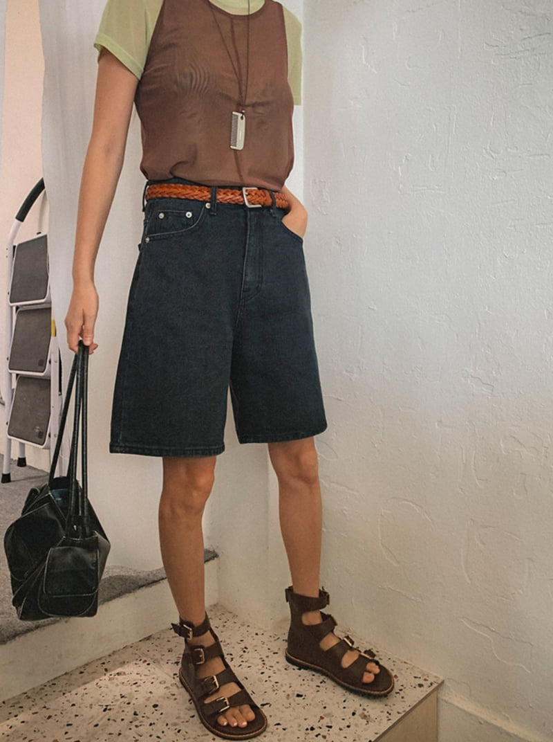 I'm here - Korean Women Fashion - #shopsmall - Black Denim Shorts - 5