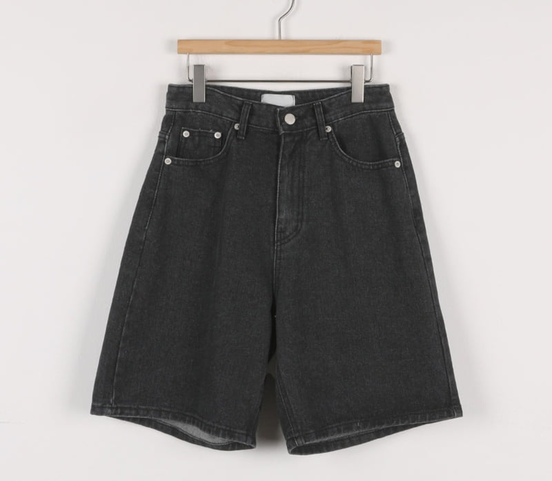 I'm here - Korean Women Fashion - #thatsdarling - Black Denim Shorts - 6
