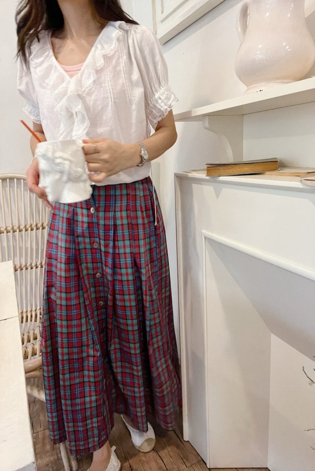 Lagrass - Korean Women Fashion - #momslook - Bijou Check Skirt - 2