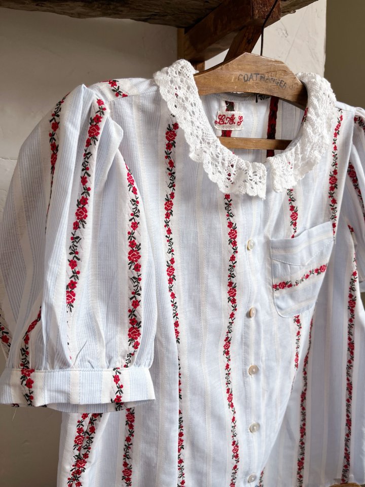 Lagrass - Korean Women Fashion - #momslook - Rose Blouse - 2