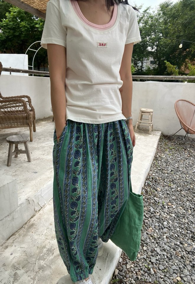 Lagrass - Korean Women Fashion - #momslook - U-neck Tee - 8